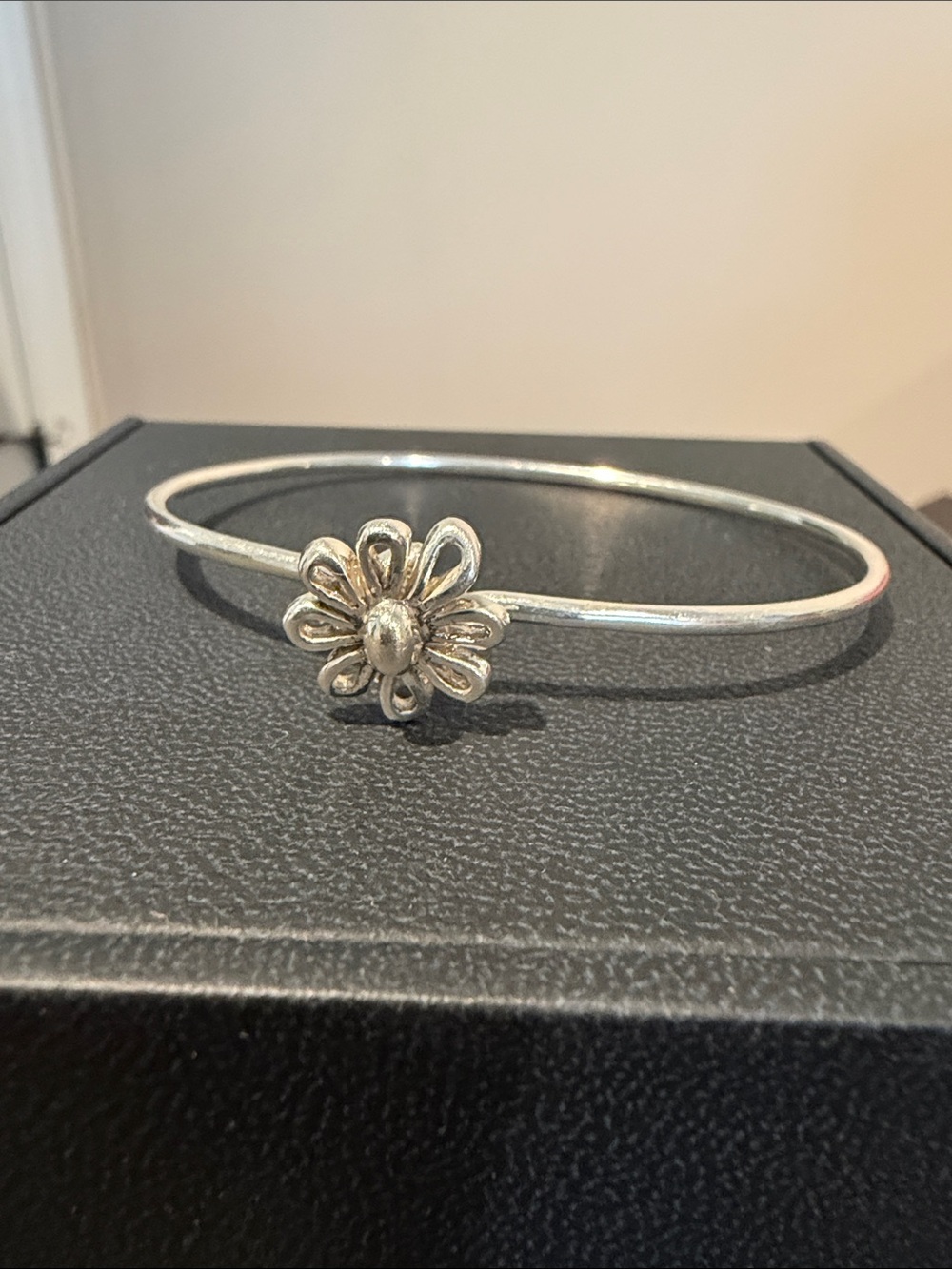 Tiffany & Co. Silver Daisy Flower Hook Bangle Bracelet